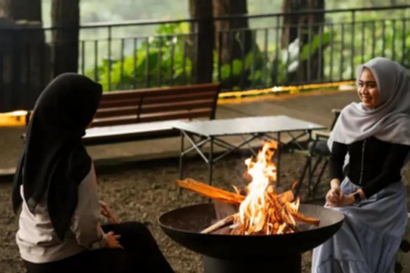 5 Cafe Sejuk di Bogor, Ide Healing di Tengah Hutan yang Asri