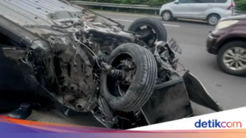 5 Fakta Mengerikan Kecelakaan Diva Siregar di Tol Jagorawi, Mobil Terbalik