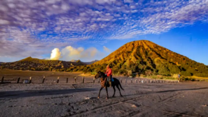 7 Koper Wisatawan Thailand Hilang di Bromo, Polres Probolinggo Bentuk Tim Khusus