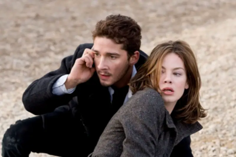 Aktor Shia LaBeouf Ditangkap Polisi Usai Keributan di Mardi Gras New Orleans