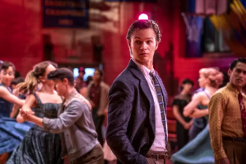 Ansel Elgort Ungkap Foto Perdana Putra Pertama di Instagram