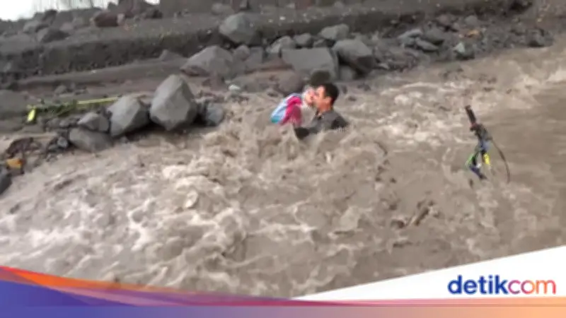 Ayah dan Siswi SD Terseret Banjir Lahar Semeru Saat Antar Anak ke Sekolah