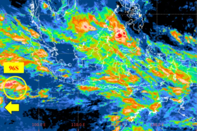 BMKG Deteksi Bibit Siklon Tropis 96S di Samudra Hindia, Waspada Potensi Cuaca Ekstrem
