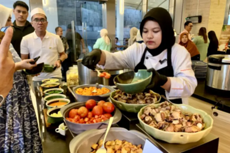 Bolehkah Memesan Makanan di Luar Menu di Restoran Hotel? Ini Aturannya