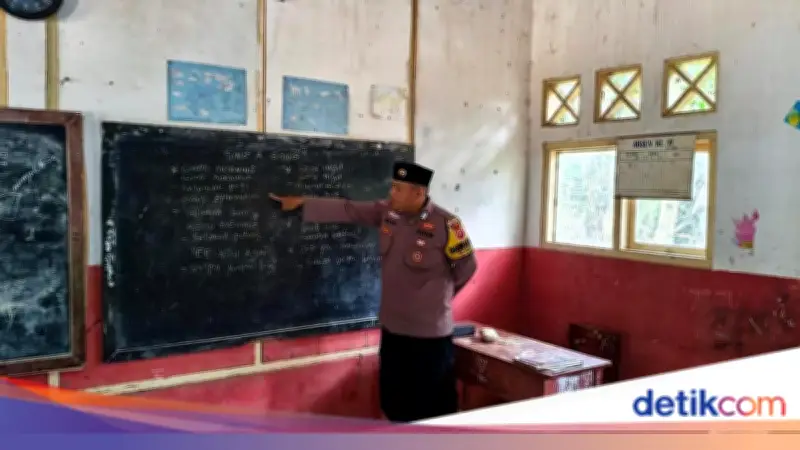 Bripka Bayu, Polisi Relawan Guru Bahasa Inggris di Madrasah Pelosok Cianjur