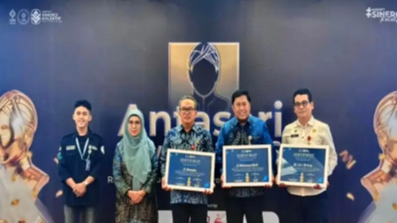 Bupati Kotabaru Raih Antasari Award 2026 untuk Kepemimpinan Pendidikan Berkelanjutan