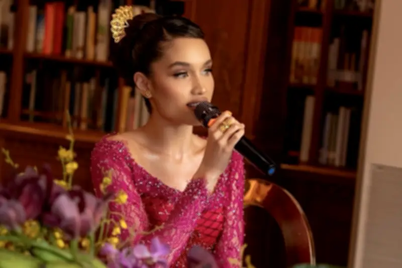 Cinta Laura Ungkap Alasan Pernah Tak Ingin Kembali ke Indonesia Setelah Kuliah