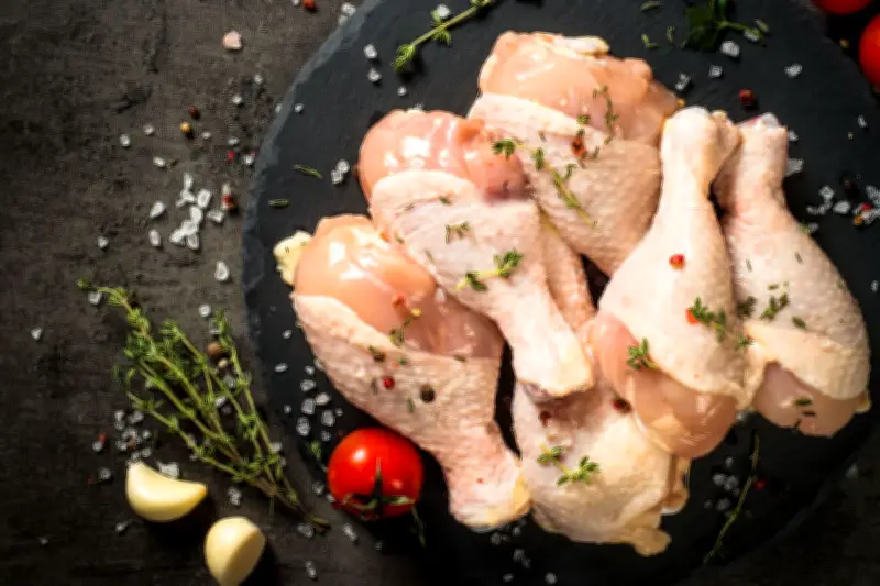 Debat Panas Jelang Ramadhan: Cuci Ayam Sebelum Masak, Perlu atau Bahaya?