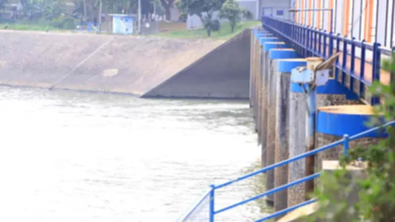 DLH Tangerang Pastikan Kualitas Air Sungai Cisadane Kembali Normal Pasca Pencemaran