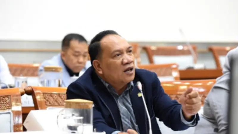 DPR Dorong BPJPH Percepat Sertifikasi Halal untuk Juru Potong Program MBG