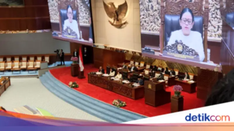 DPR Sepakati MKMK Tak Berwenang Proses Laporan Penetapan Hakim MK Adies Kadir