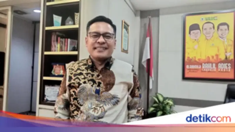 DPRD Surabaya Dorong Implementasi Serius Parkir Non Tunai dan Satgas Antipreman