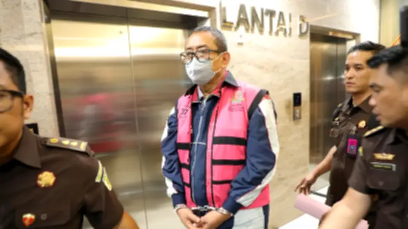 Dua Puluh Delapan Tokoh Serahkan Amicus Curiae, Desak Bebaskan Tian Bahtiar