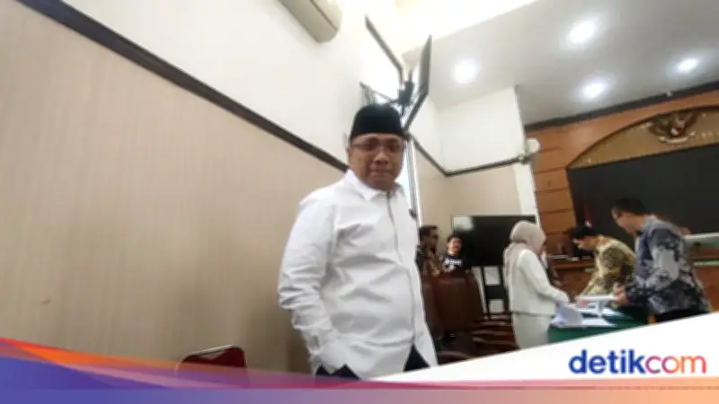 Eks Menag Yaqut Hadiri Sidang Praperadilan Lawan KPK: Siap dan Berdoa Setiap Saat