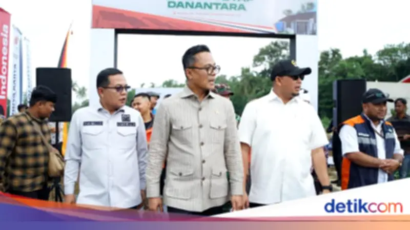 Groundbreaking Huntap Korban Bencana di Tanah Datar Dihadiri Andre Rosiade dan Dony Oskaria