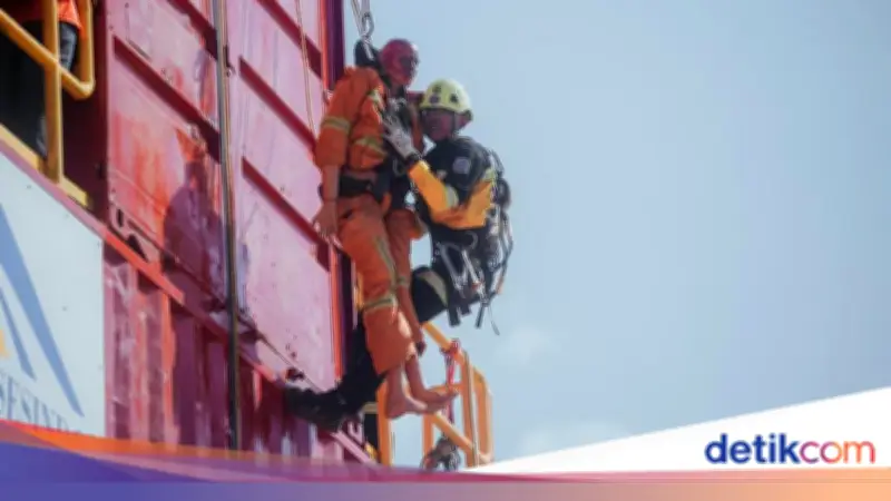 Grup Merdeka Konsisten Bangun Sistem Keselamatan Kerja di Industri Pertambangan