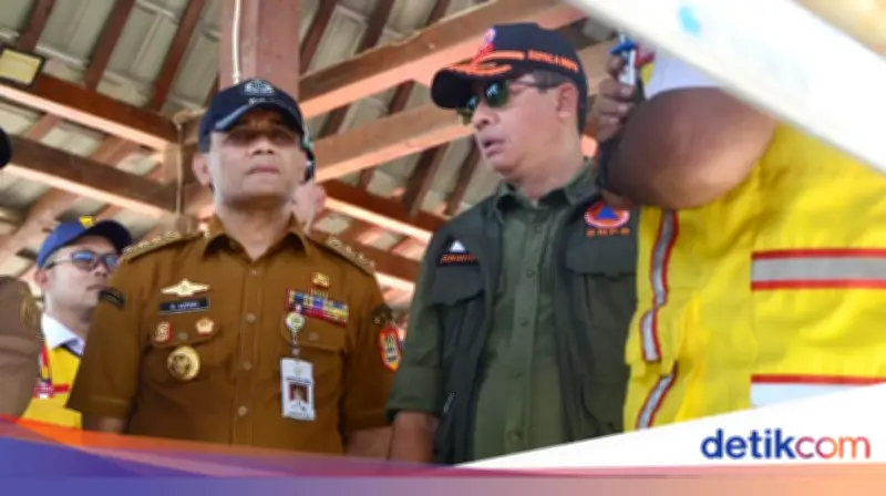 Gubernur Jateng dan Kepala BNPB Tinjau Penanganan Banjir di Semarang dan Demak