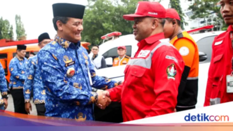 Gubernur Jateng Kirim Bantuan Rp1,3 Miliar untuk Korban Bencana Sumatera