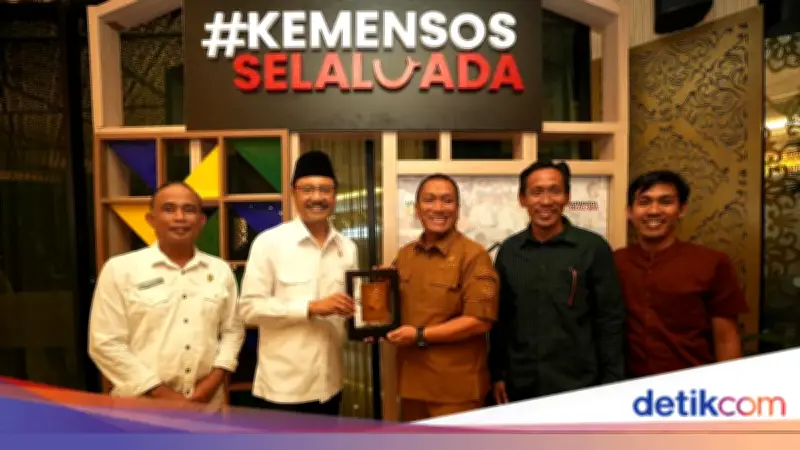 Gus Ipul Ajak Kepala Daerah Kawal Akurasi Data Penerima Bansos Secara Ketat