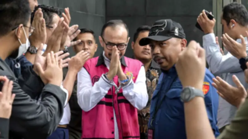 Hakim Sampaikan Pendapat Berbeda dalam Vonis Kasus Korupsi Riva Siahaan Cs