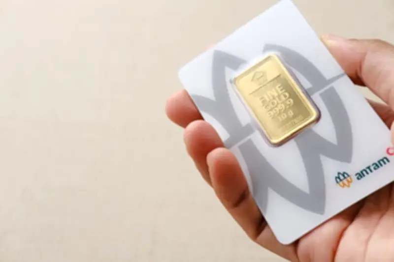 Harga Emas 14 Februari 2026: Antam Naik, Galeri24 dan UBS Turun