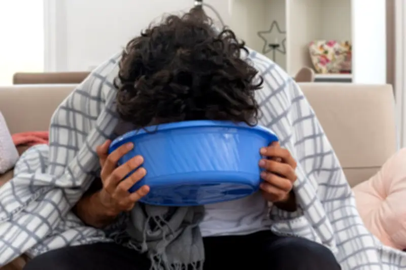 Hukum Muntah Saat Puasa Ramadhan: Apakah Otomatis Membatalkan Ibadah?