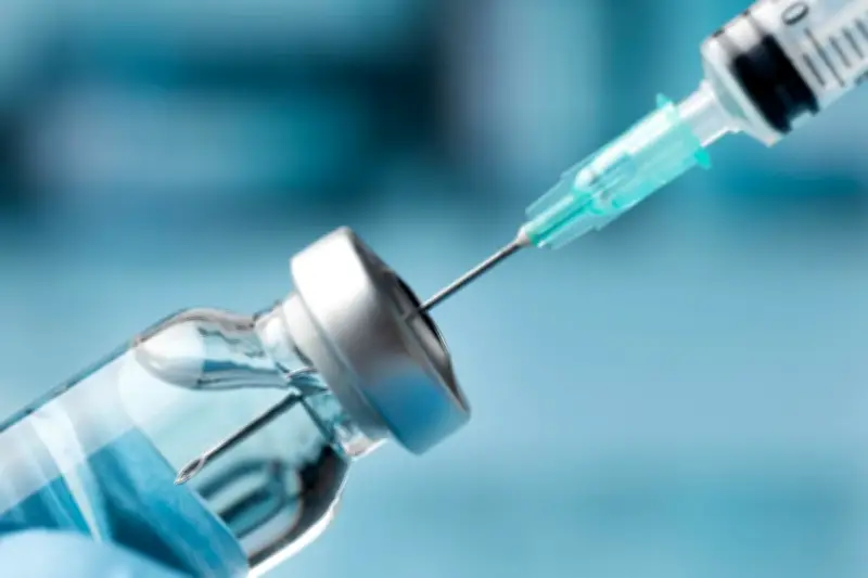 Ilmuwan Ungkap Penyebab Efek Samping Langka Vaksin AstraZeneca dan Johnson & Johnson