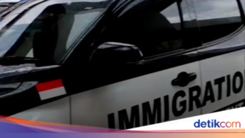 Imigrasi Jaksel Gerebek Acara 'Celebrity Portrait', 13 WNA Deportasi