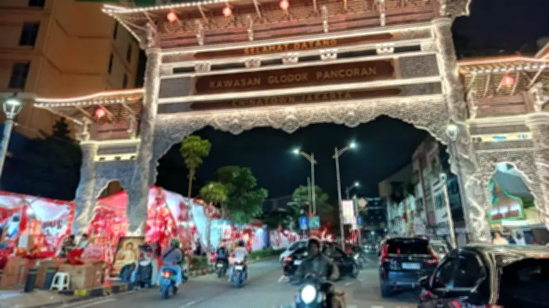 Imlek 2026 di Glodok: Pasar Lampion Gemerlap dan Doa 24 Jam di Klenteng Toa Se Bio