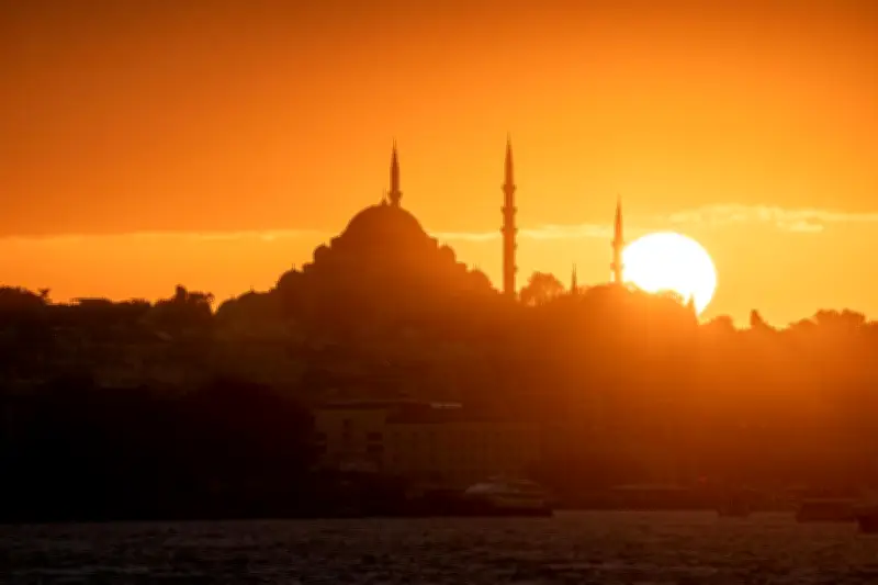 Jadwal Buka Puasa Hari Ini di Jakarta: Waktu Maghrib 23 Februari 2026