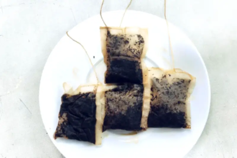 Jangan Buang Kantung Teh Bekas! Ini 5 Manfaatnya untuk Bersihkan Rumah