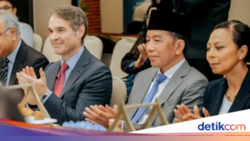 Jokowi Bicara Soal Kedaulatan AI di Forum Bloomberg India, Rishi Sunak Hadir