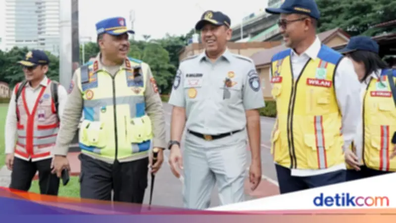 Kakorlantas Tinjau Langsung Kesiapan Jalur Mudik Bakauheni-Merak untuk Operasi Ketupat 2026