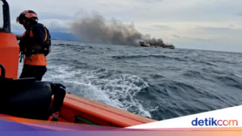 Kapal Nelayan KM Marina Terbakar di Perairan Cilegon, 1 ABK Meninggal Dunia