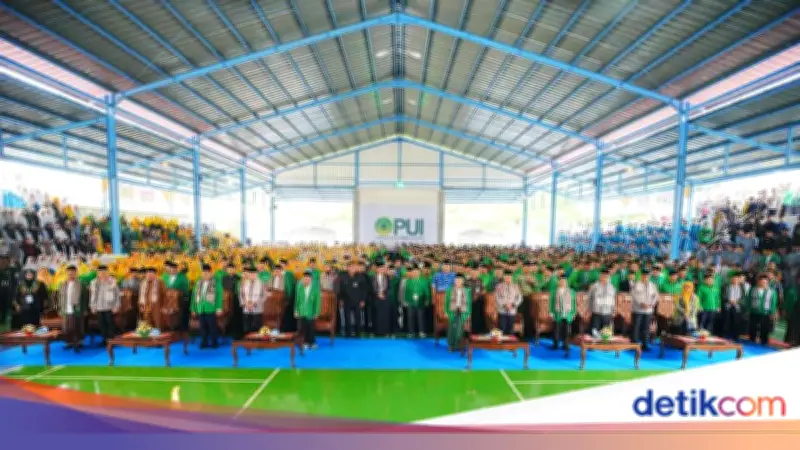 Kapolri Hadiri Puncak Milad ke-108 PUI di Majalengka, Gelar Doa Bersama untuk Bangsa