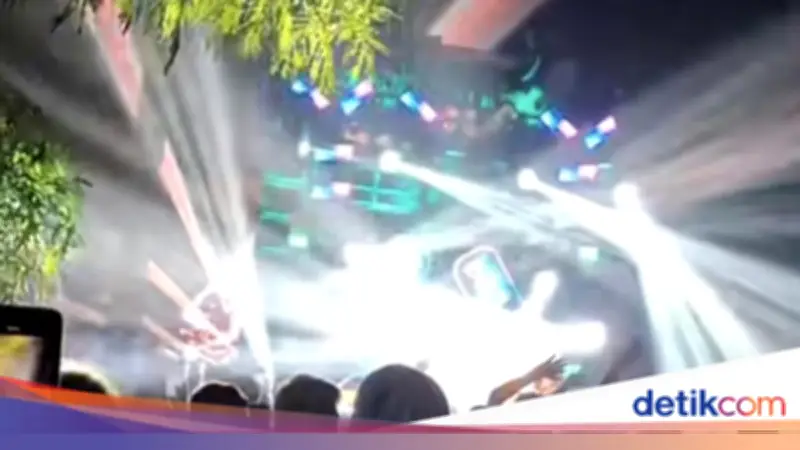 Karnaval 32 Sound Horeg di Mojokerto Viral, Telan Biaya Fantastis Rp 1,6 Miliar