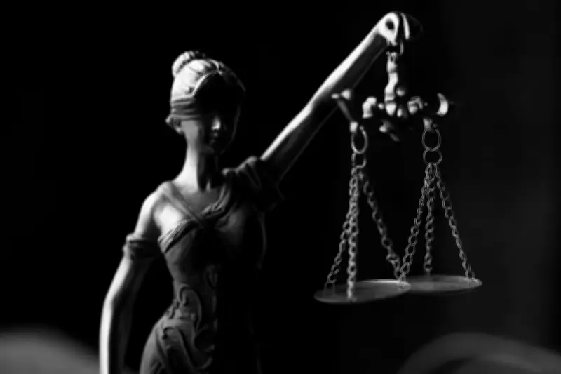 Kejati Jatim Hentikan Penyidikan Kasus Korupsi Rangkap Jabatan Guru Honorer