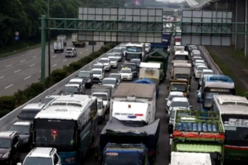 Kemenhub Batasi Truk di Jalan Tol dan Arteri Selama Mudik Lebaran 2026
