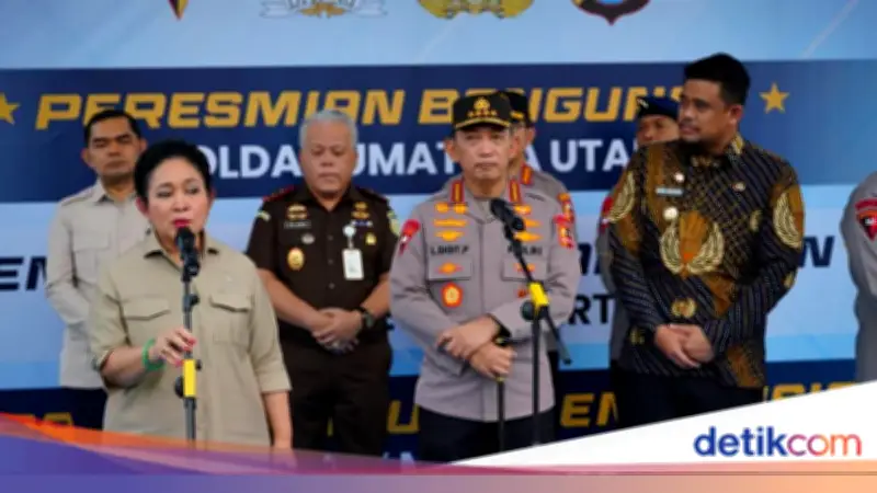 Ketua Komisi IV DPR Apresiasi Polri Atas Pelepasan 22 Kontainer Bantuan Kemanusiaan