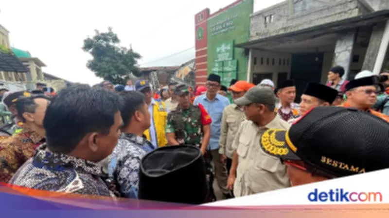 Ketua MPR Muzani Desak Relokasi Penuh di Lokasi Tanah Bergerak Padasari Tegal