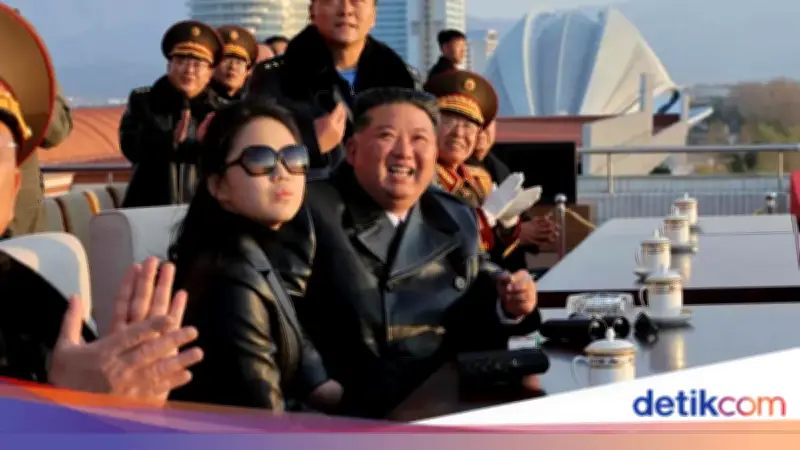 Kim Jong Un Tunjuk Putri Kim Ju Ae Sebagai Dirjen Rudal Korut, Sinyal Penerus?