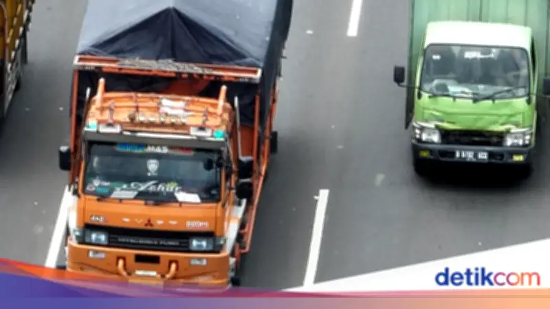 Korlantas Polri Operasikan ETLE Drone Patrol di Tol Jakarta-Cikampek untuk Pantau Truk ODOL