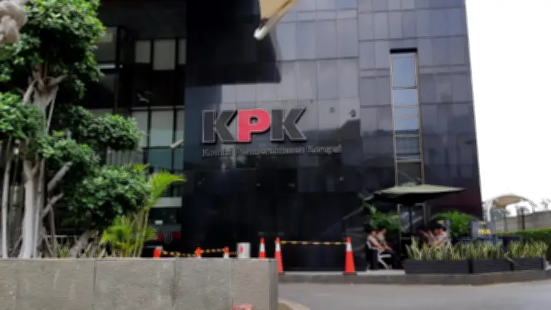 KPK Geledah Bea Cukai dan PT Blueray, Sita Uang dan Logam Mulia Rp 40,5 Miliar