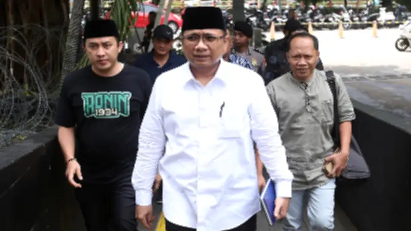 KPK Perpanjang Cekal Yaqut dan Gus Alex, Ungkap Aliran Uang dalam Kasus Kuota Haji