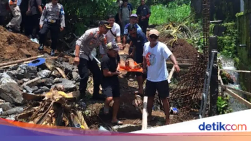 Longsor Timpa Pekerja Proyek di Gianyar, 1 Tewas dan 2 Terluka