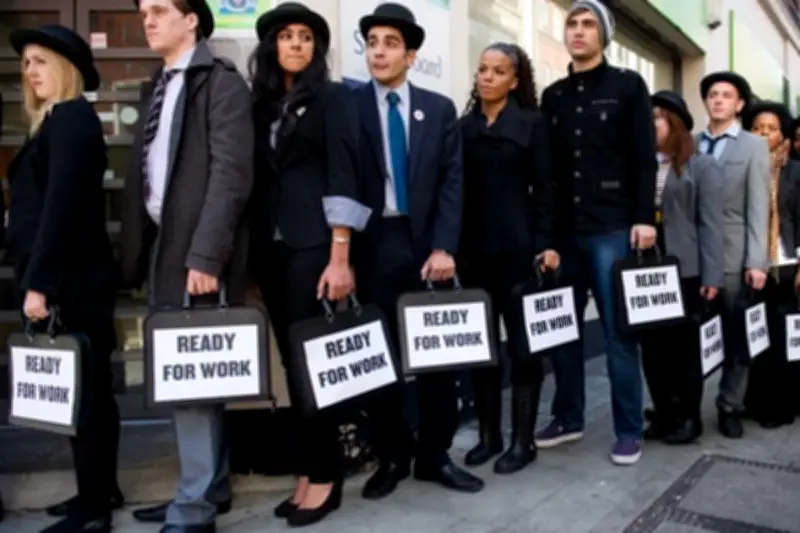 Lulusan Cambridge Kesulitan Cari Kerja di Inggris, AI Jadi Ancaman Serius