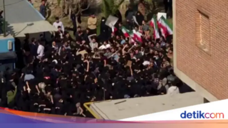 Mahasiswa Iran Kembali Unjuk Rasa di Tengah Ancaman Perang dengan Amerika Serikat