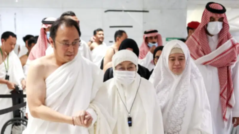Megawati Jalani Ibadah Umrah Jelang Ramadan 2026, Didampingi Puan dan Prananda