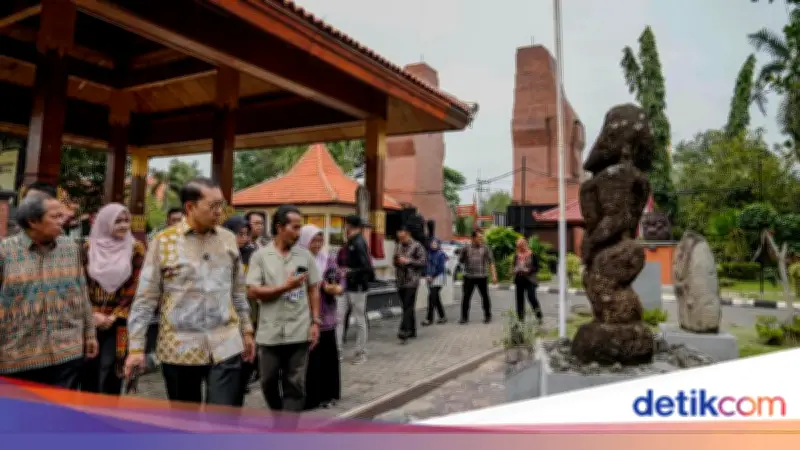 Menbud Fadli Zon Dorong Kolaborasi Swasta-Pemda untuk Revitalisasi Museum Mpu Tantular