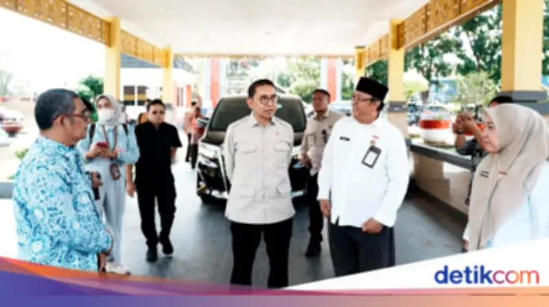 Menbud Fadli Zon Tinjau Taman Budaya Bengkulu, Cek Fasilitas dan Potensi Pengembangan